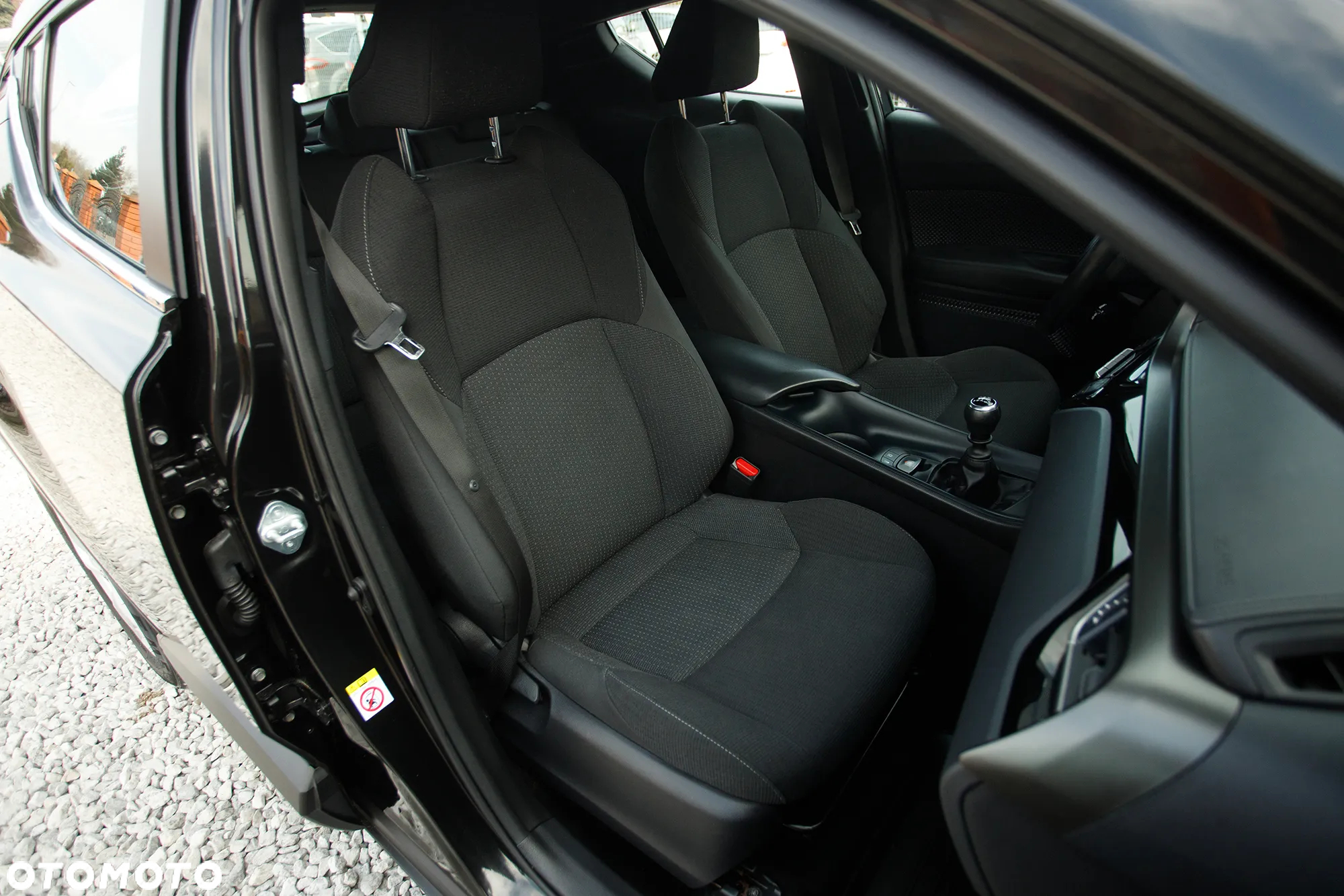 Toyota C-HR 1.2 T Premium - 30