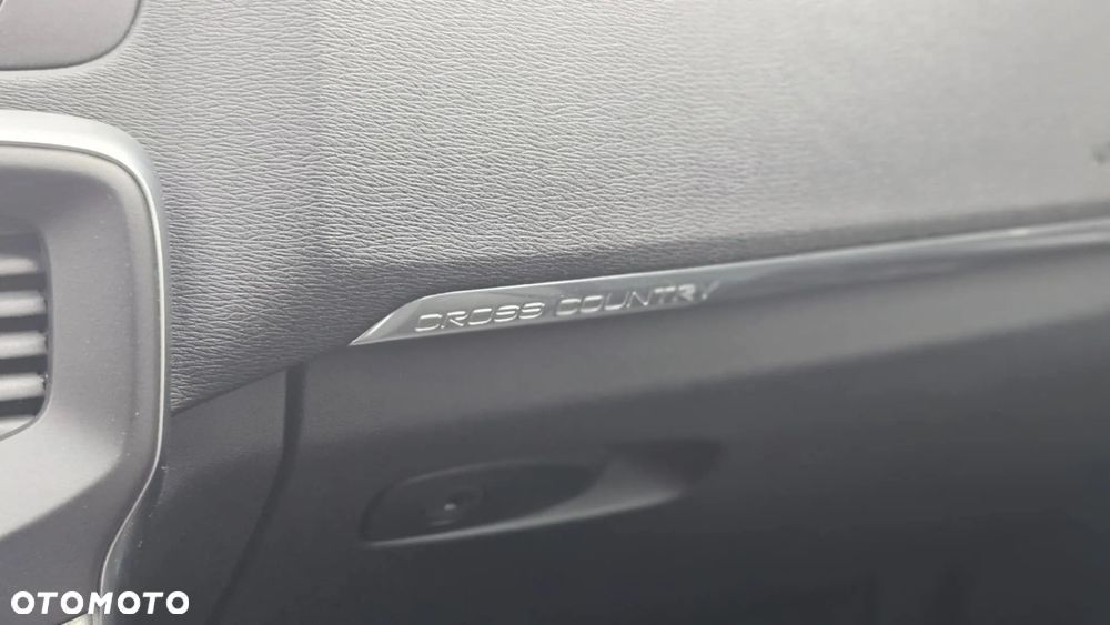 Volvo V40 T3 Drive-E Momentum - 21