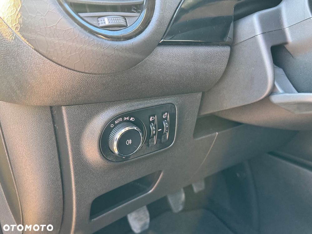 Opel Adam 1.4 Jam Unlimited S&S - 28