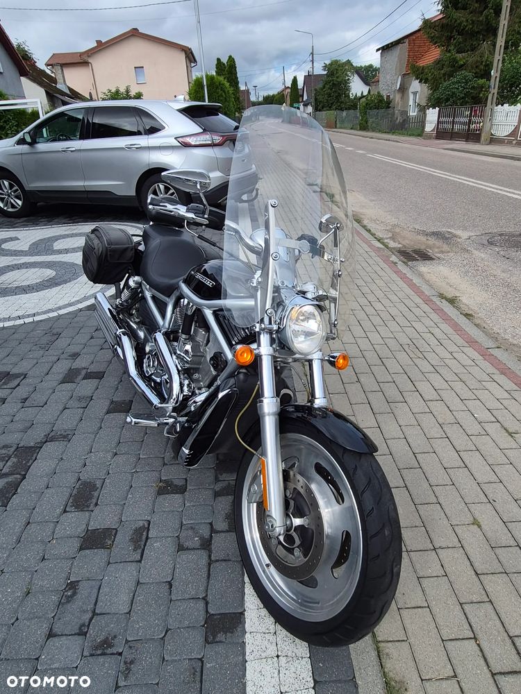 Harley-Davidson V-Rod Street Rod - 2