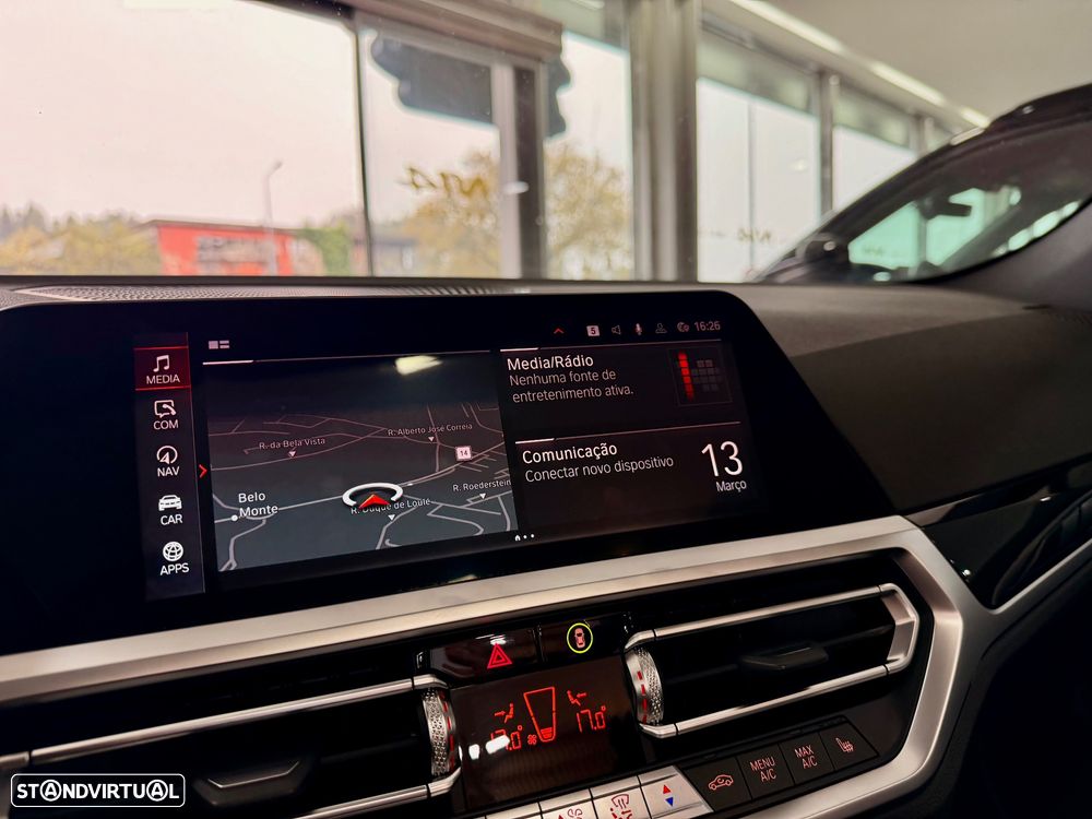 BMW 420 d Desportiva M Auto - 27