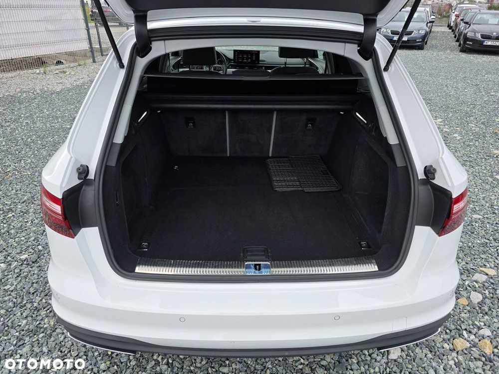 Audi A4 Avant - 31