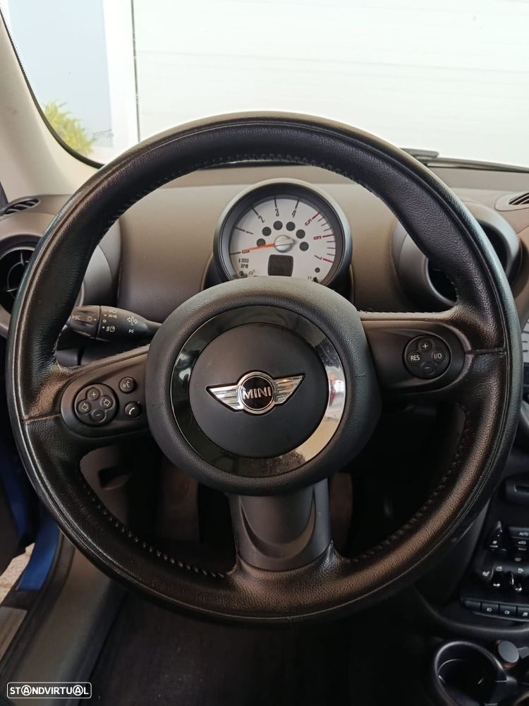 MINI Countryman Cooper D - 15