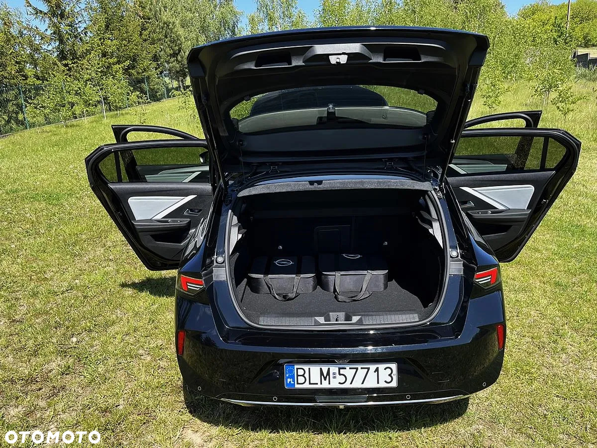 Opel Astra Plug-In-Hybrid Business Elegance - 10