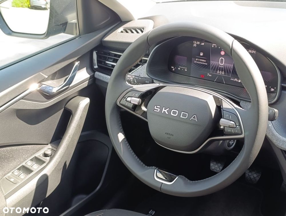 Skoda Scala 1.0 TSI Selection - 25