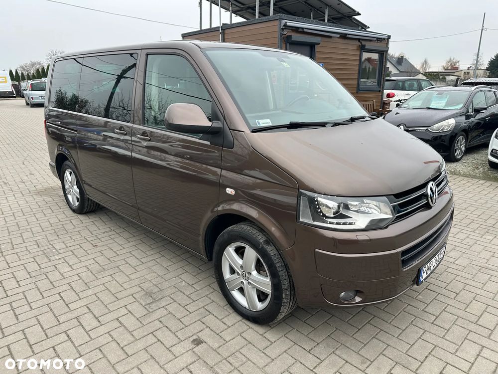 Volkswagen Multivan - 2