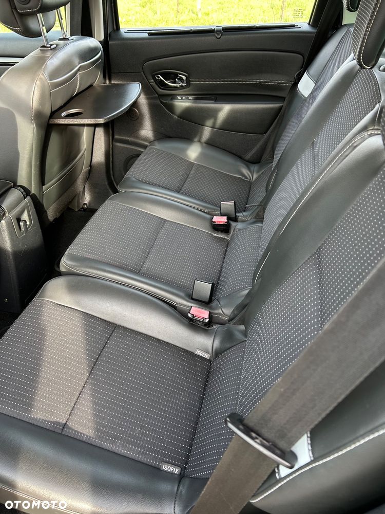 Renault Scenic - 14