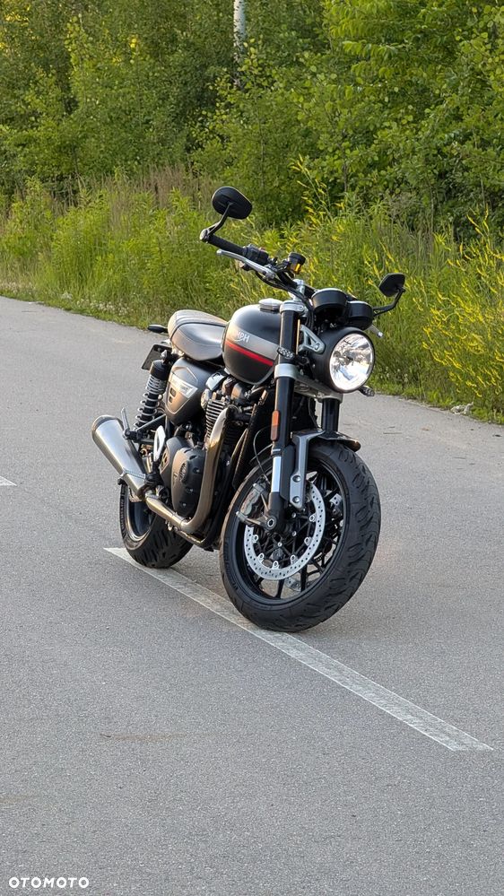 Triumph Speed Twin - 2