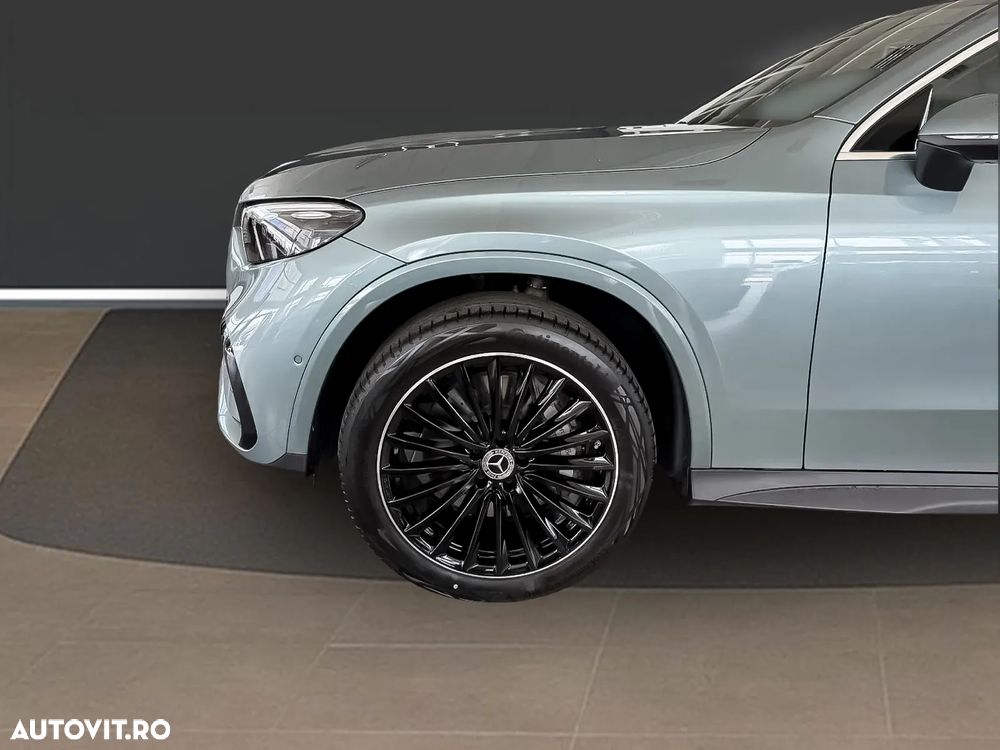 Mercedes-Benz GLC Coupe 300 de 4Matic 9G-TRONIC Edition AMG Line - 4