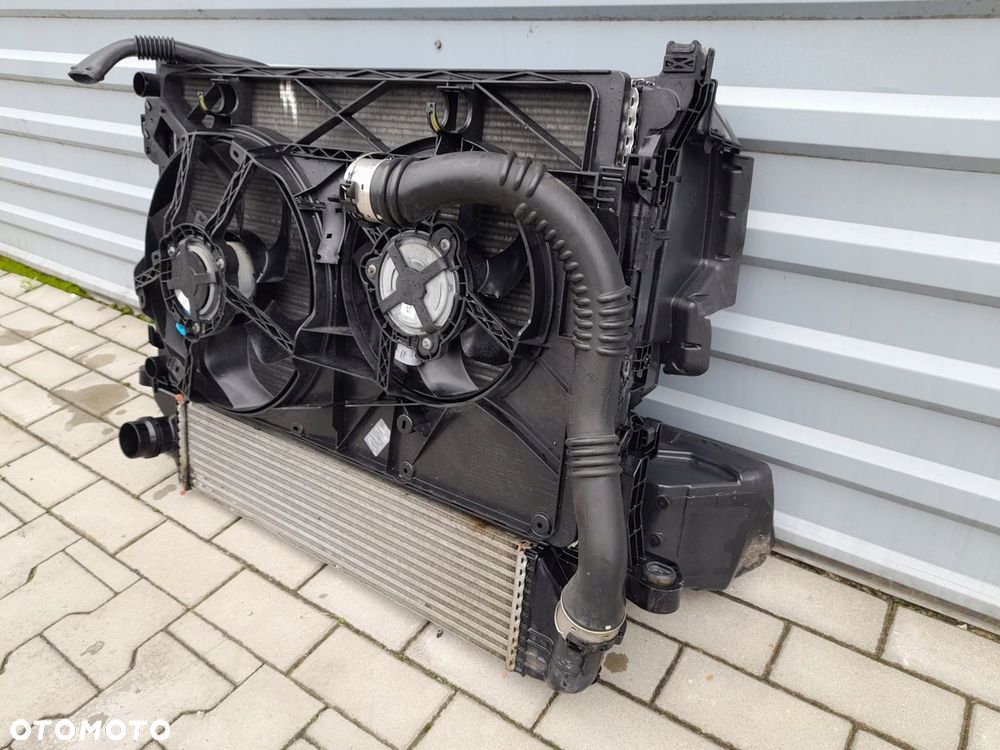 KOMPLET CHŁODNIC CHŁODNICA WENTYLATOR 1.6 DCI OPEL VIVARO B TRAFIC III 16R - 8