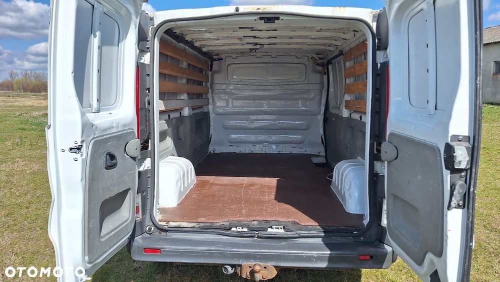 Renault Trafic - 9