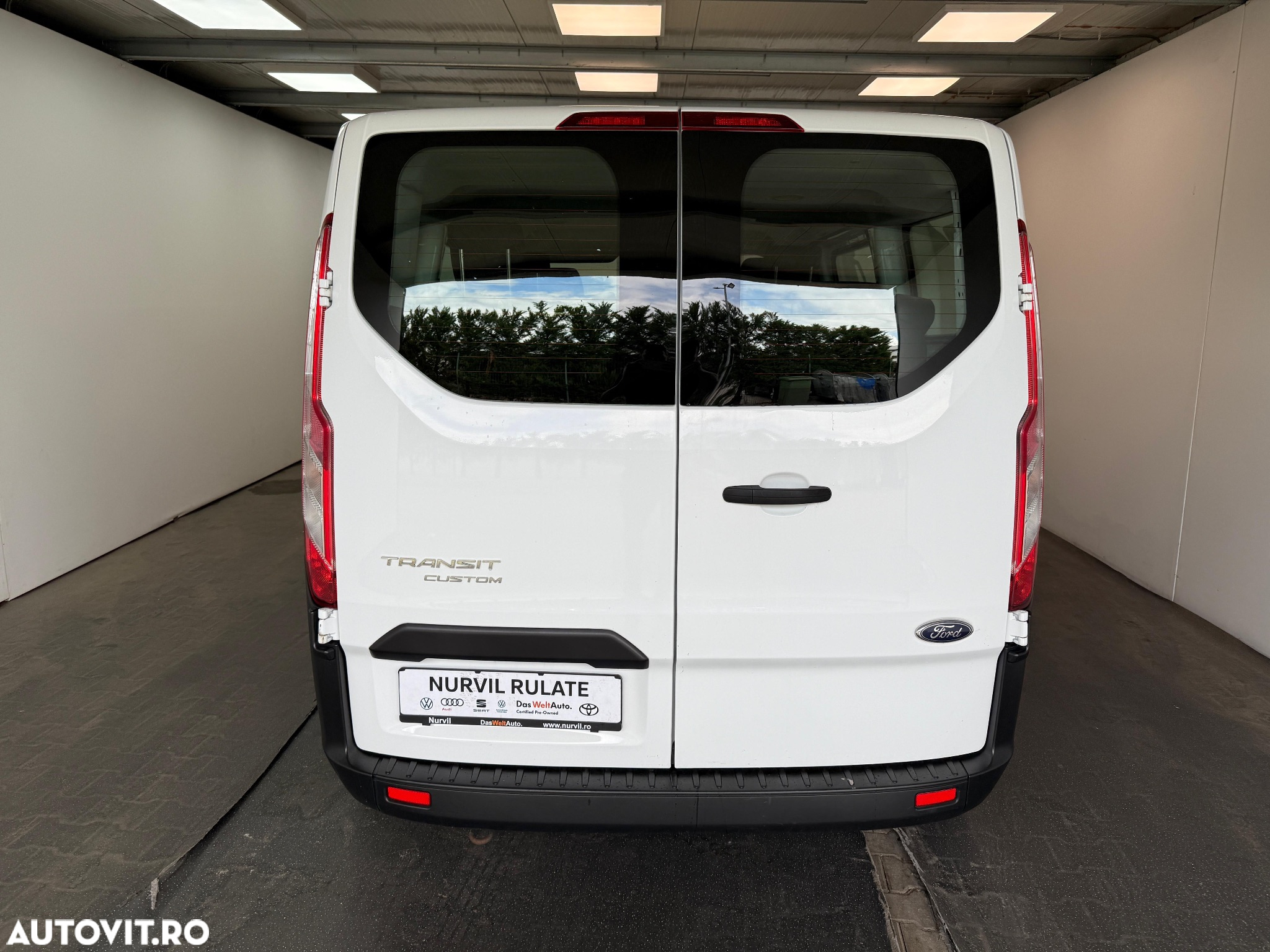 Ford Transit Custom Kombi 320 2.0 EcoBlue 105 CP L1H1 Trend - 2