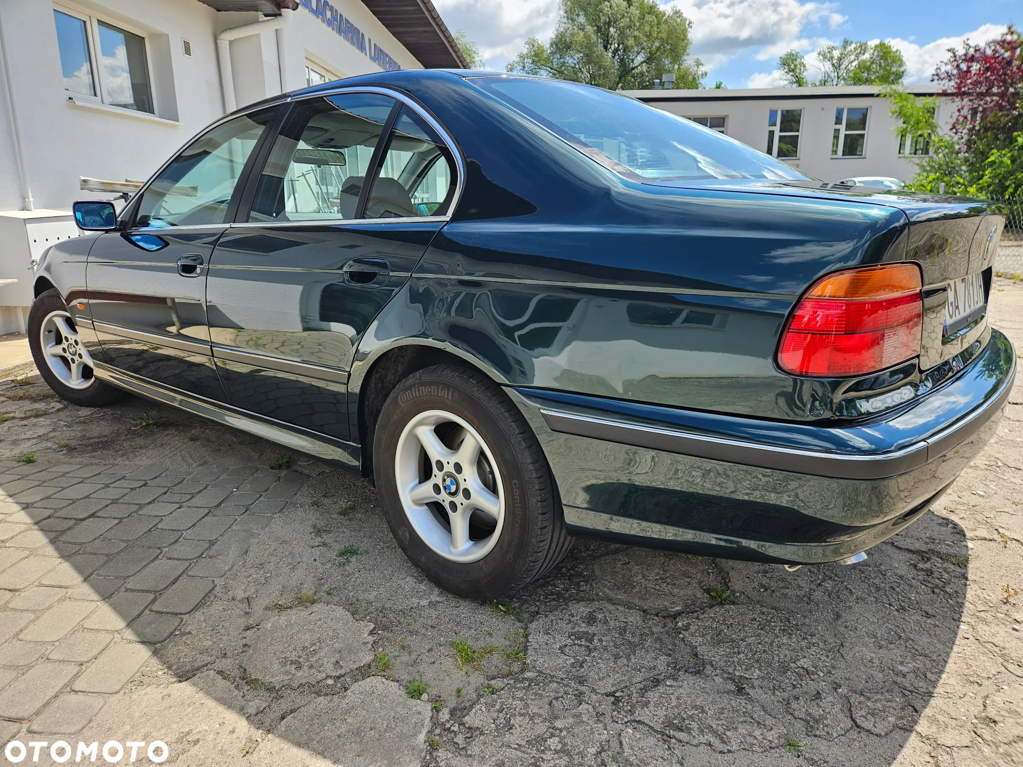 BMW Seria 5 520i - 6