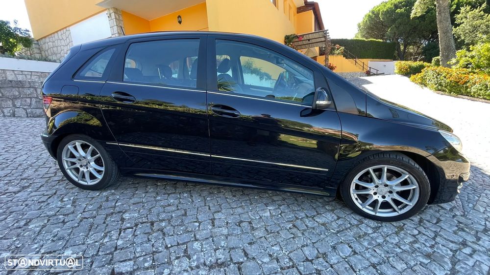 Mercedes-Benz B 180 CDI - 1
