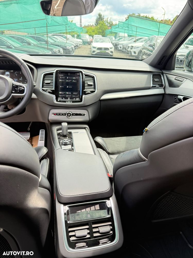 Volvo XC 90 - 19