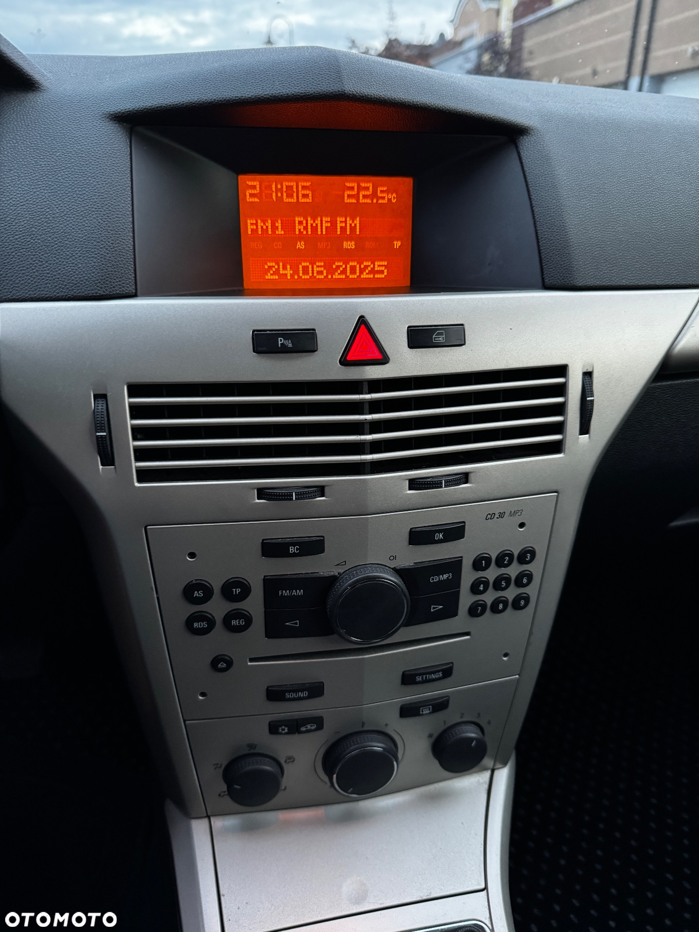 Opel Astra GTC 1.4 Edition - 14