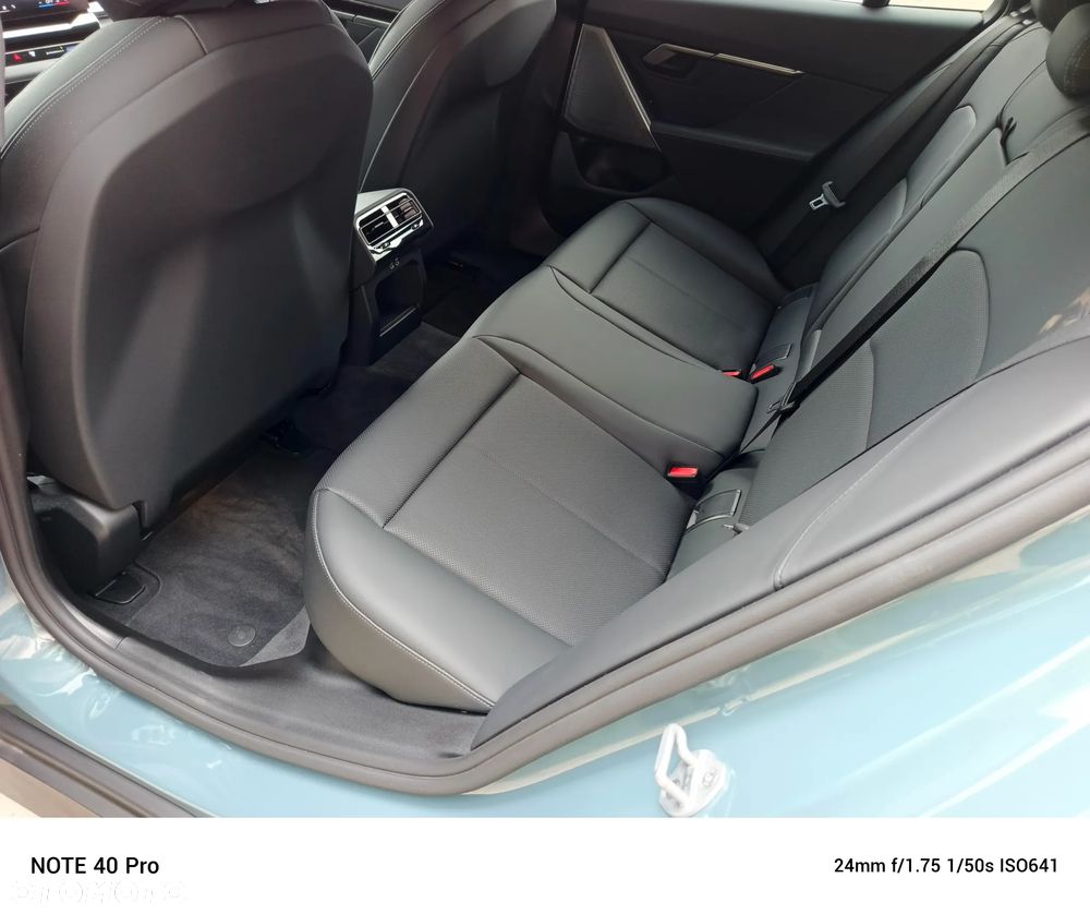 BMW Seria 5 520i - 20