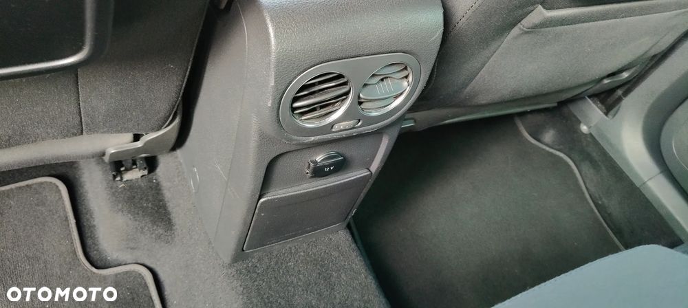 Volkswagen Tiguan 2.0 TDI DPF 4Motion Sport & Style - 11