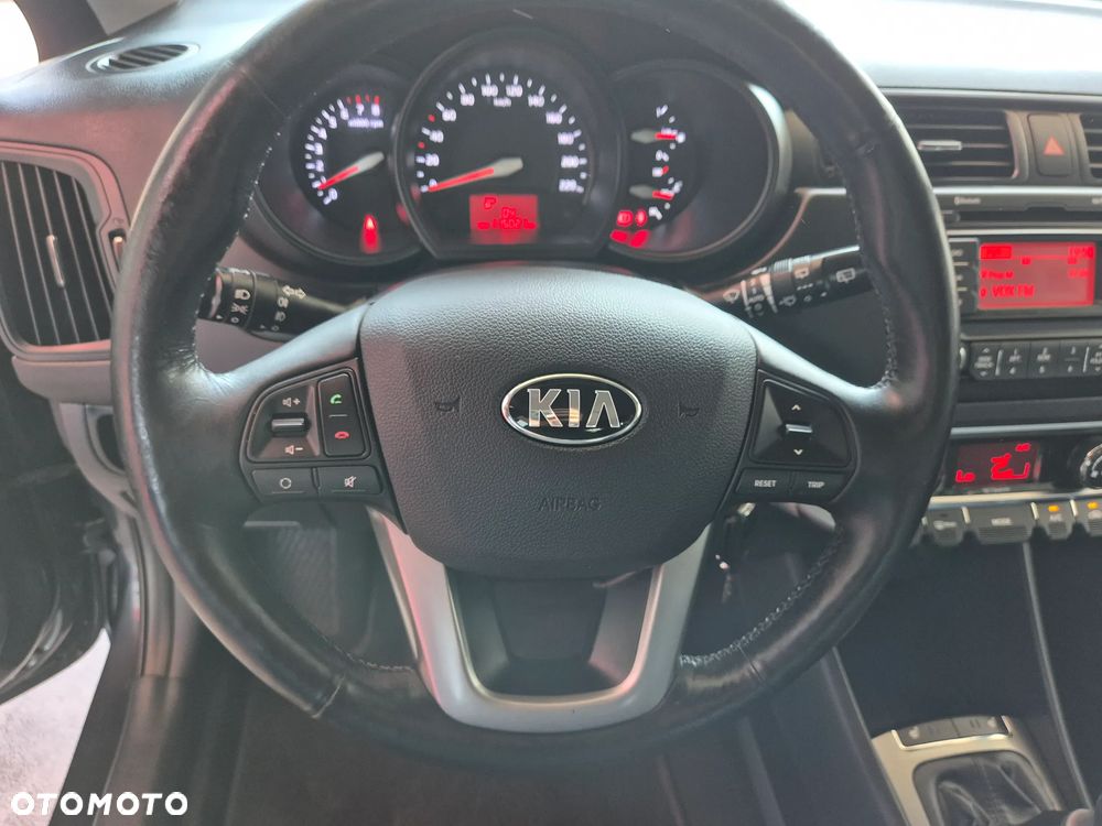 Kia Rio 1.2 Business Line - 35