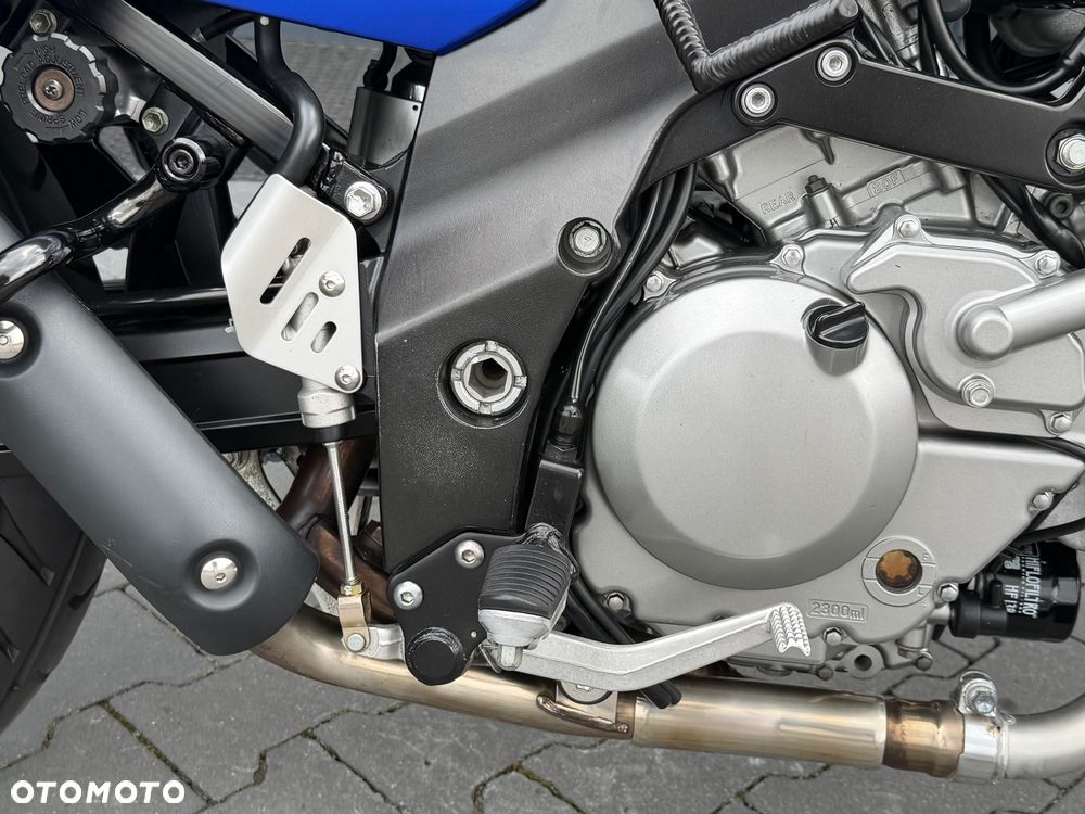 Suzuki V-STROM - 13