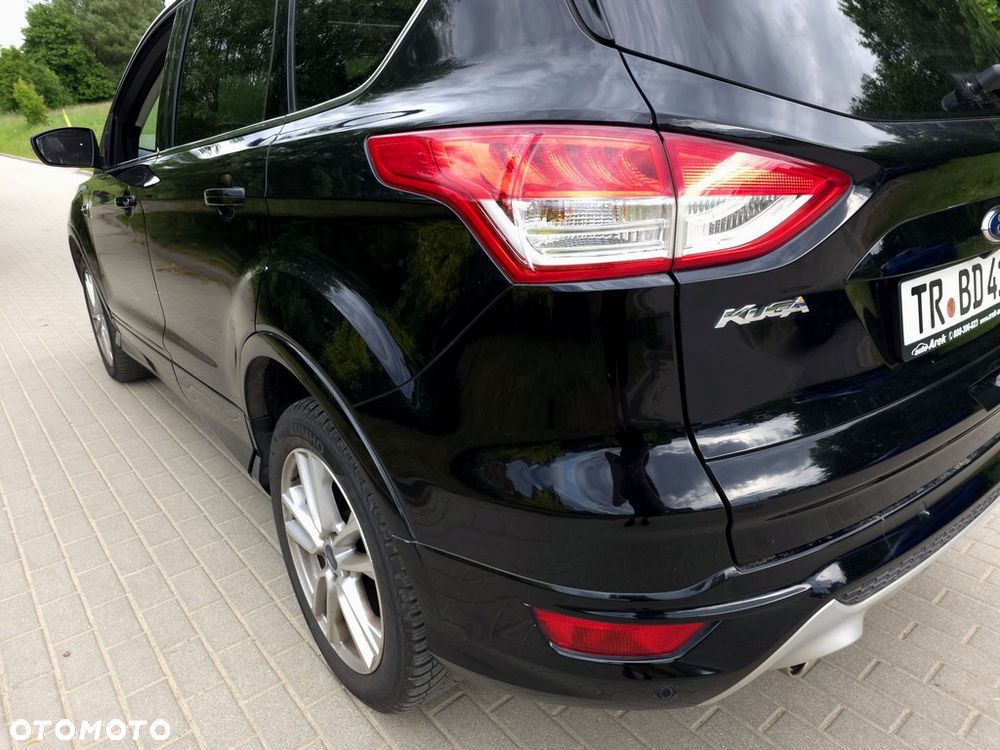 Ford Kuga 2.0 TDCi 4WD Titanium - 28