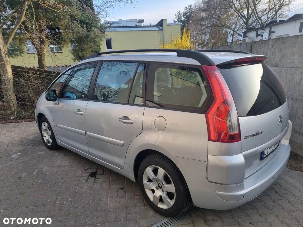 Citroën C4 Grand Picasso 1.8 16V Advance - 3