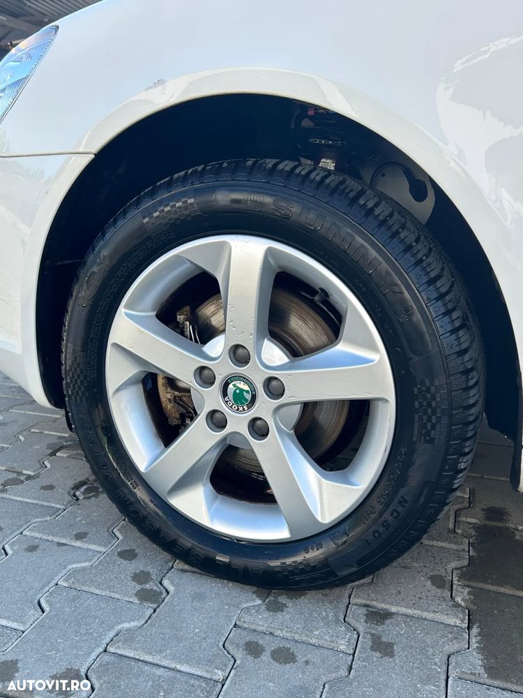 Skoda Octavia 2.0 TDI DPF FAMILY - 5