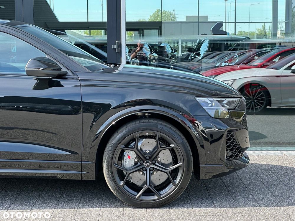 Audi RS Q8 - 6
