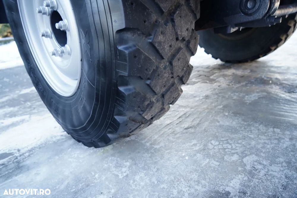 Mercedes-Benz UNIMOG U300 / 4X4 / BASCUNĂTOR 3 LATE / PLUG / MUNICIPAL / CUPLĂRI HIDRAULICE / EPS + AMBREIAJ - 23