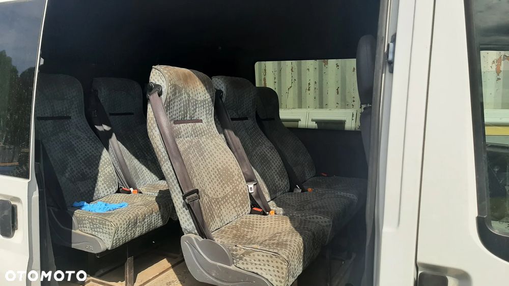 Ford Transit - 5