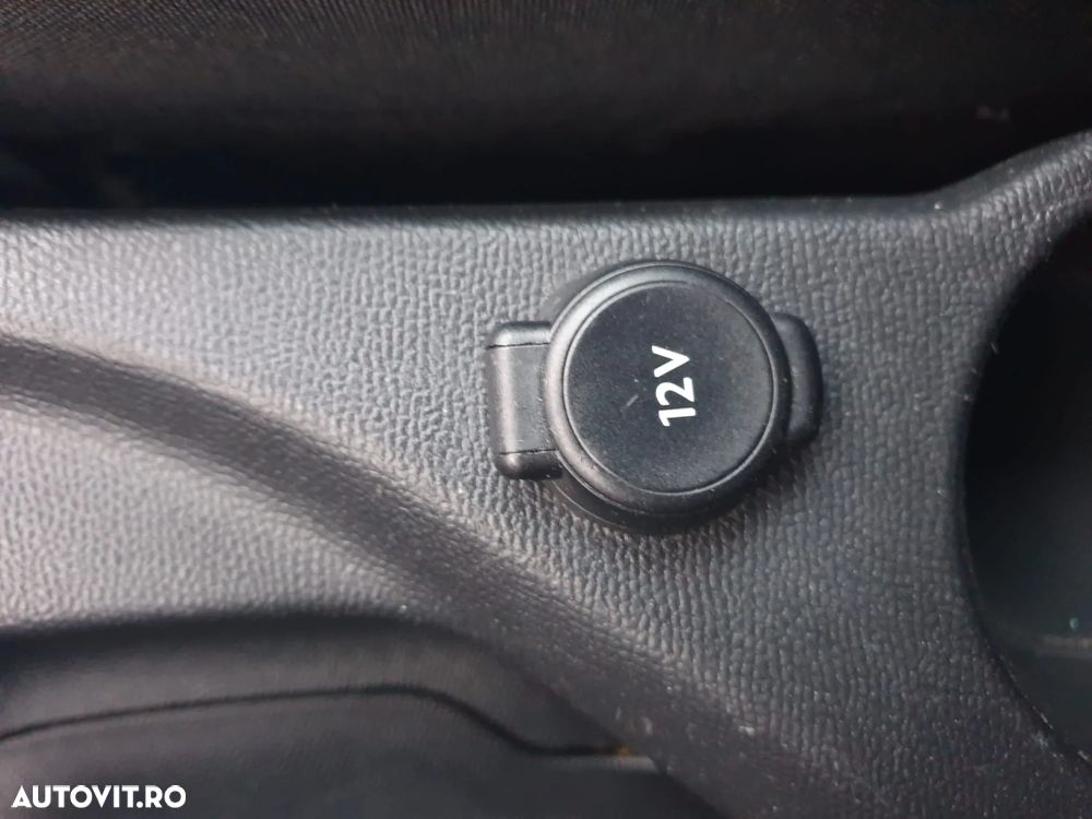 Peugeot 2008 1.5 BlueHDI FAP Active - 24