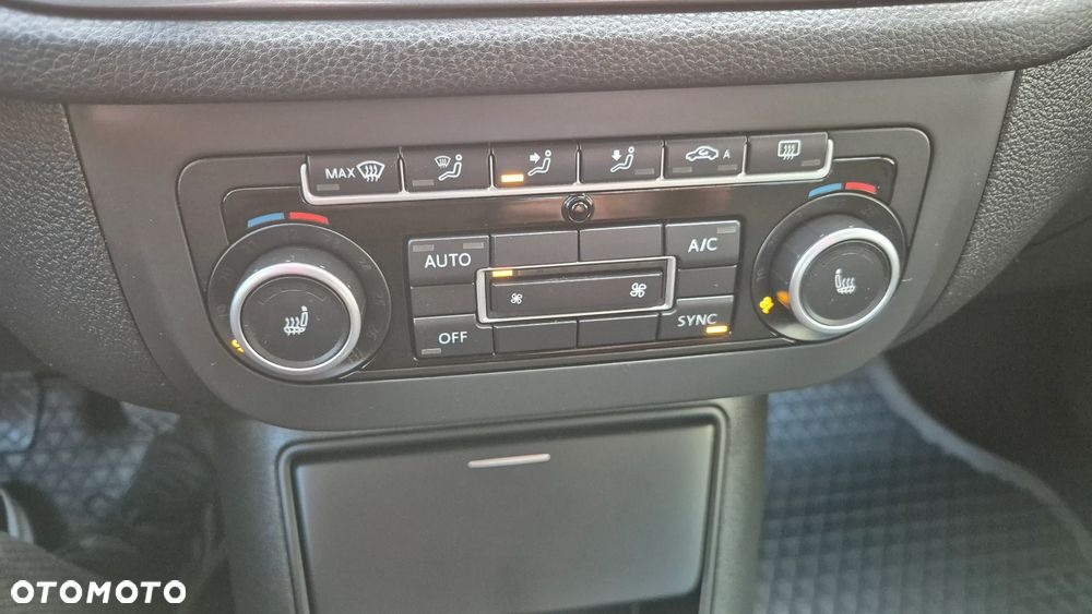 Volkswagen Tiguan 2.0 TDI DPF BlueMotion Technology Sport & Style - 19