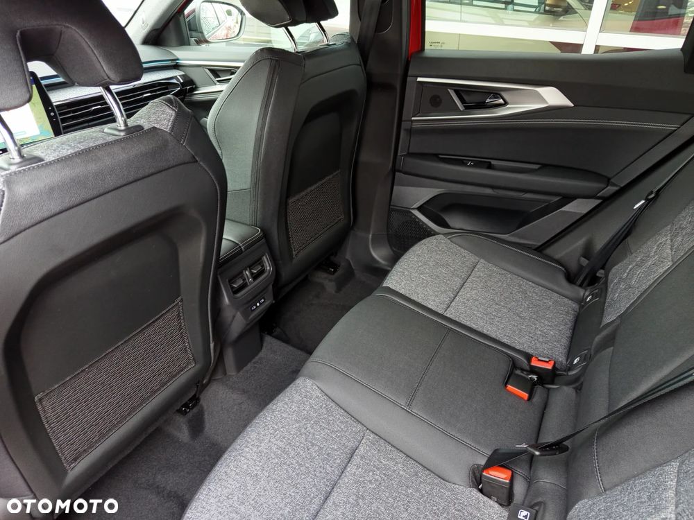 Renault Austral 1.3 TCe mHEV Techno - 17