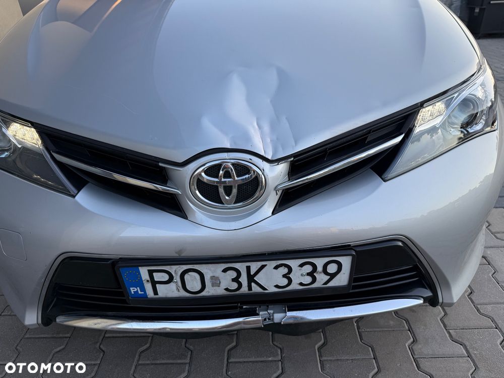 Toyota Auris 1.6 Premium Comfort - 40