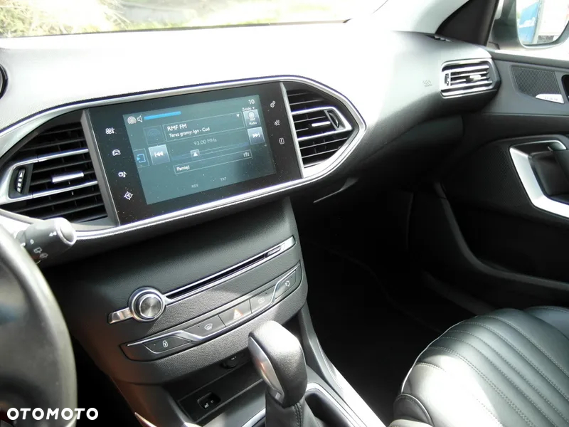 Peugeot 308 BlueHDi FAP 150 Stop&Start Automatik Allure - 34
