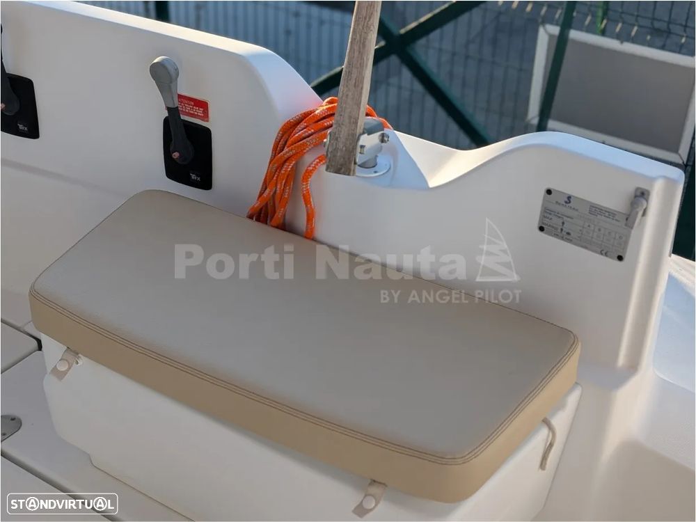 Beneteau Antares 7 - 11