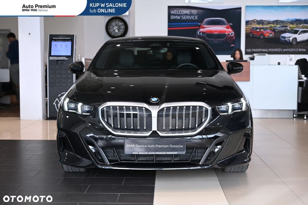 BMW Seria 5 2024 photo 3