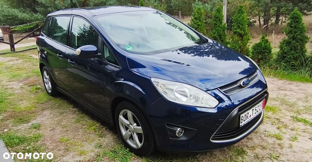 Ford Grand C-MAX - 26