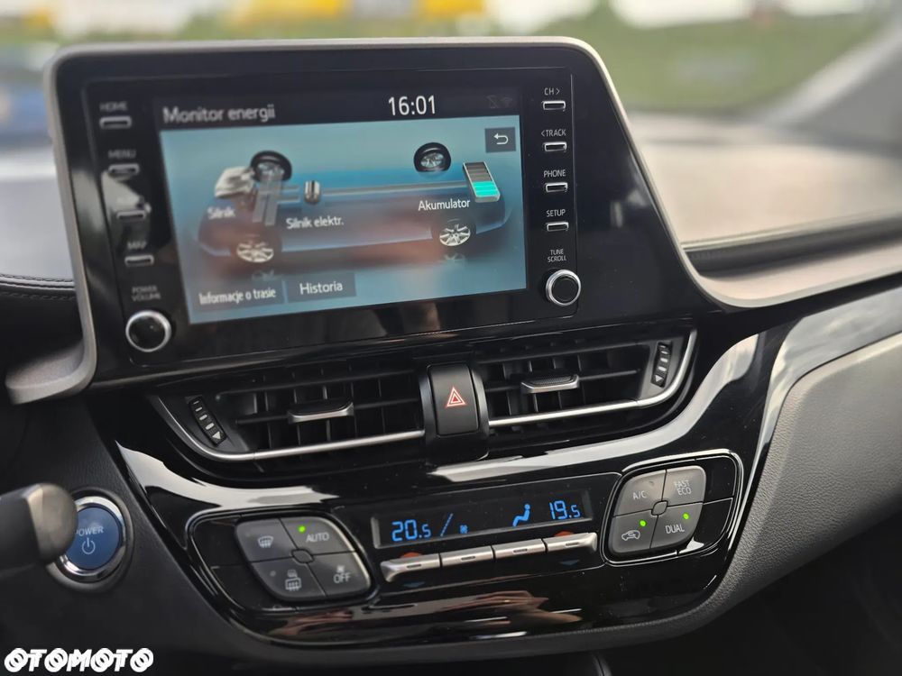 Toyota C-HR 1.8 Hybrid Comfort - 24