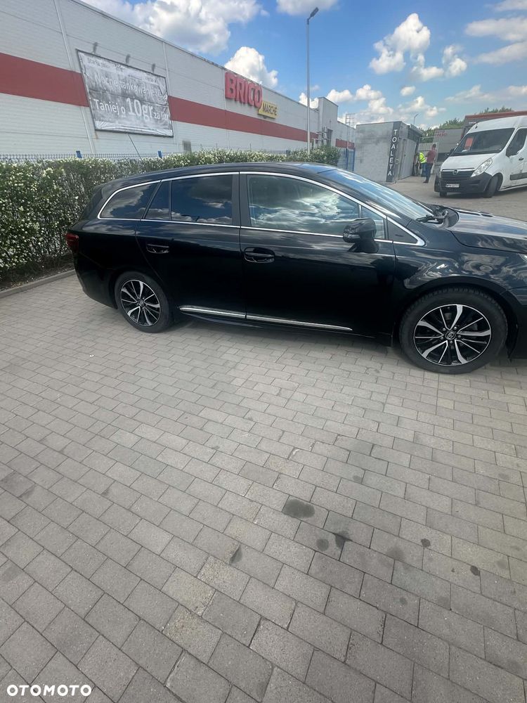 Toyota Avensis 2.0 Prestige MS - 22