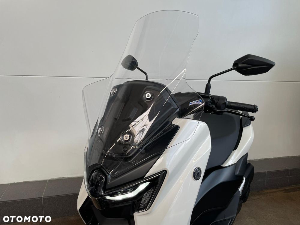 Yamaha NMAX - 8