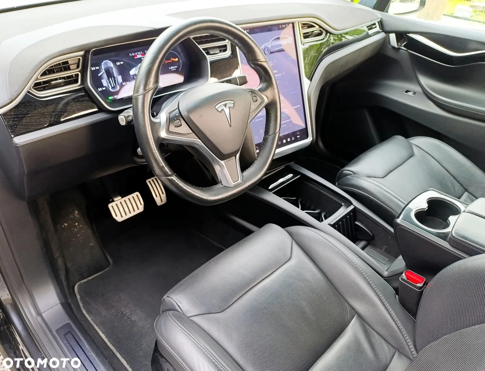 Tesla Model X Performance - 13