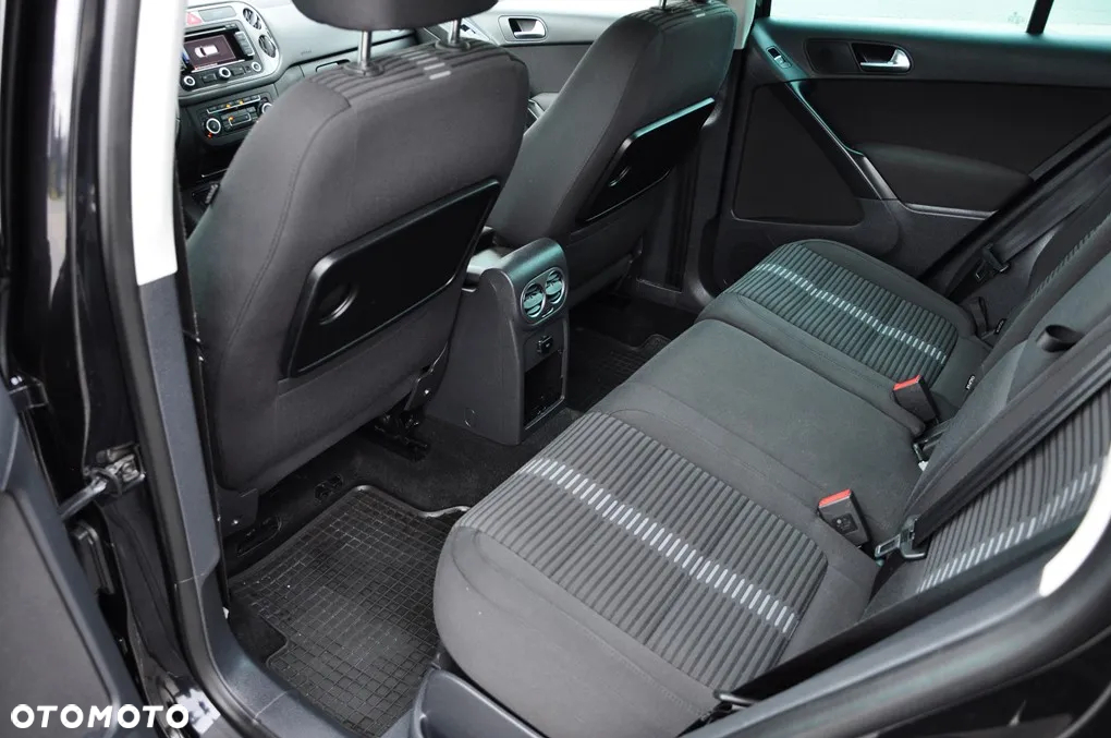 Volkswagen Tiguan 2.0 TDI 4Mot Sport DSG - 25