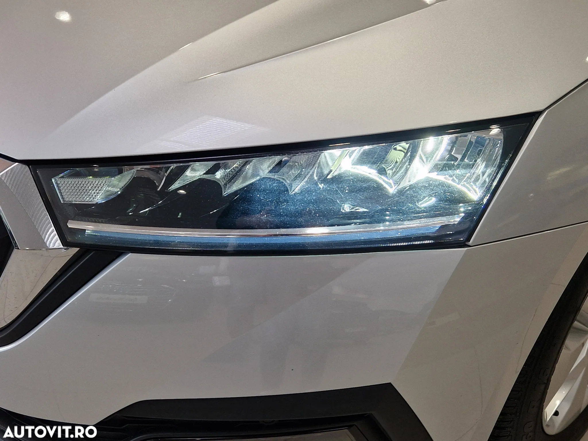 Skoda Octavia 2.0 TDI DSG Ambition - 9