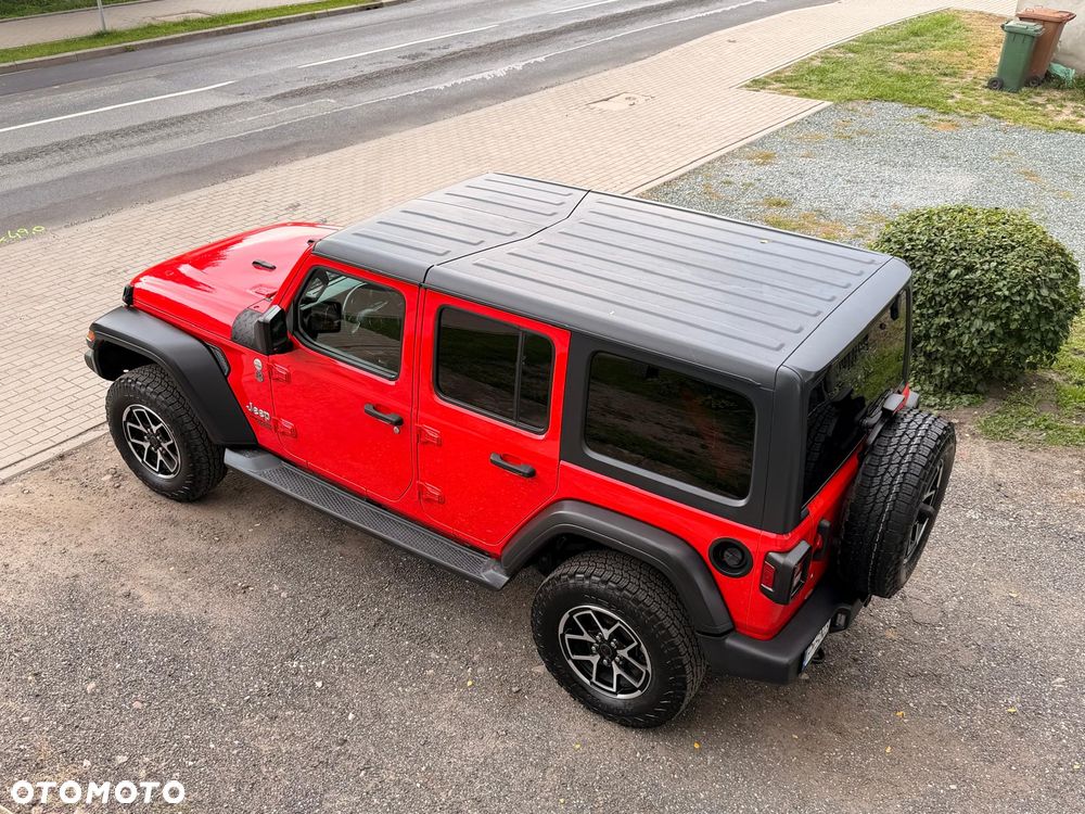 Jeep Wrangler - 10