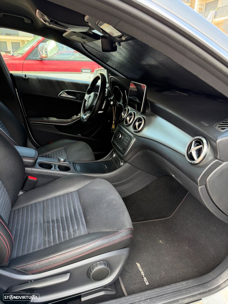 Mercedes-Benz CLA 220 - 6
