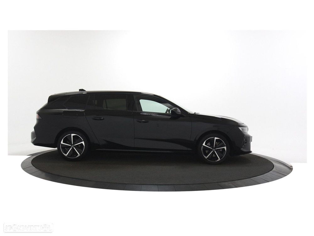 Opel Astra Sports Tourer 1.2 Turbo Auto GS Line - 5