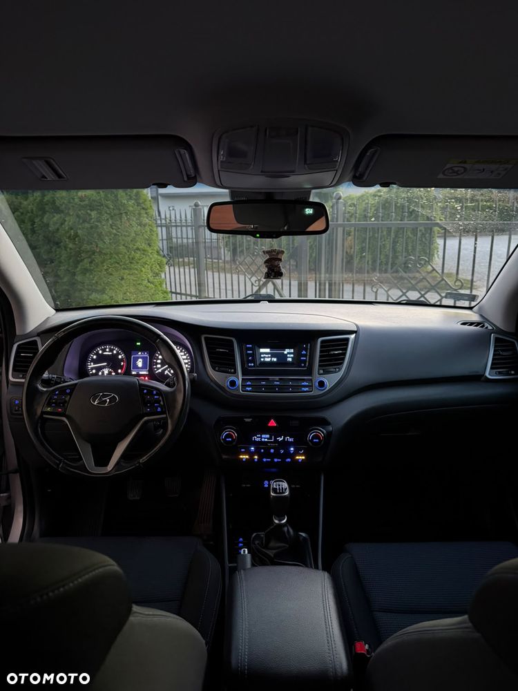 Hyundai Tucson 1.6 GDI BlueDrive Style 2WD - 26