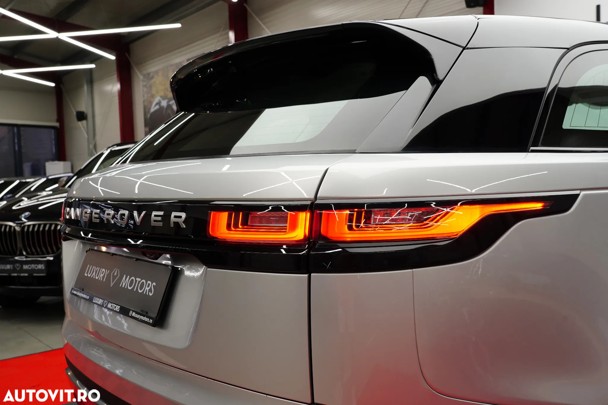 Land Rover Range Rover Velar 2.0 - 19
