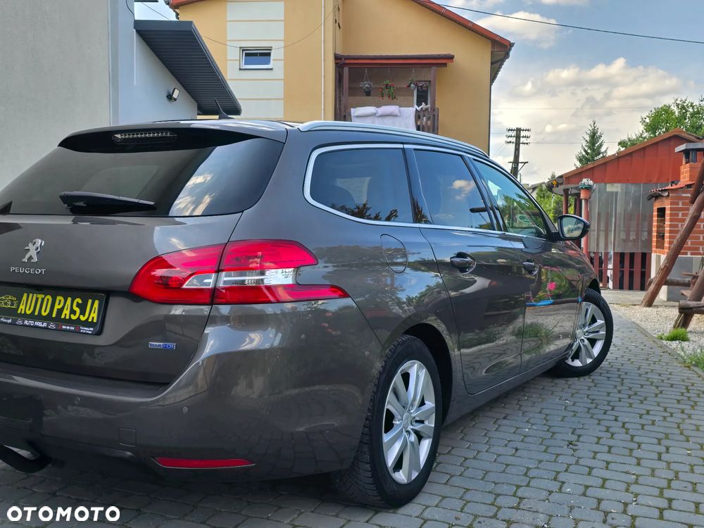 Peugeot 308 1.6 BlueHDi Business Line S&S - 11